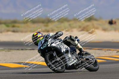 media/Oct-08-2022-SoCal Trackdays (Sat) [[1fc3beec89]]/Turn 16 (125pm)/